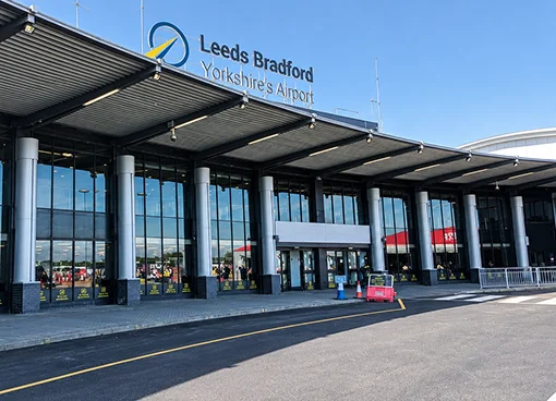 Leeds Executive Chauffeur Service to Manchester Airport